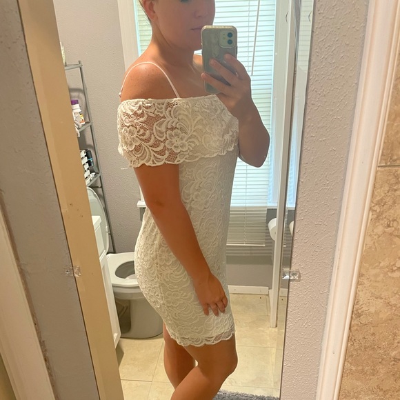 Off the shoulder, lace dress! - Picture 2 of 2